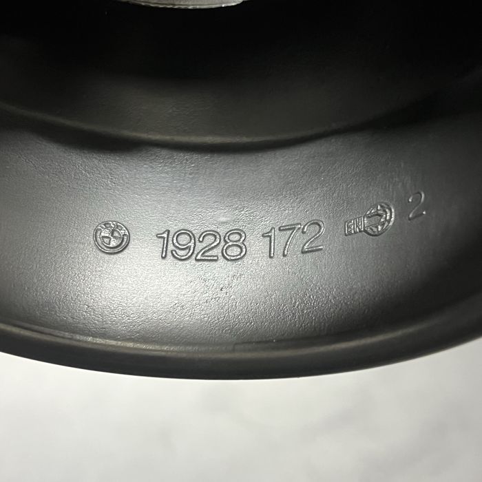 Кожух заливной горловины bmw e34 e32 бмв е34 е32