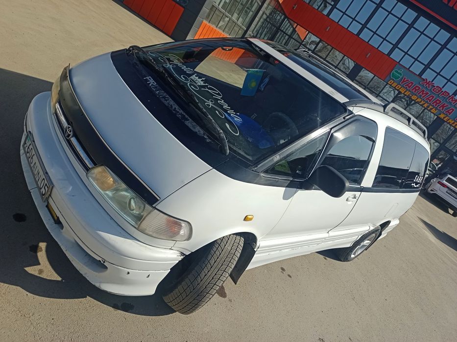 Тайота превия сатылады