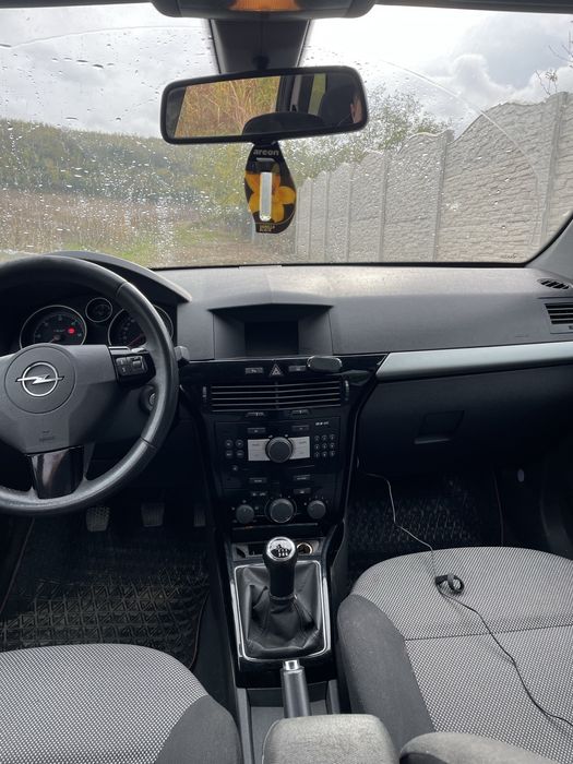 OPEL Astra 2010 — imagine 2
