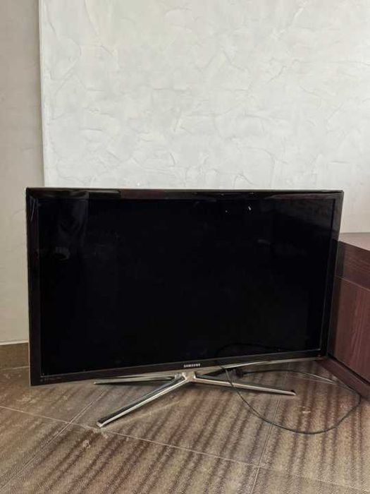Телевизор Samsung