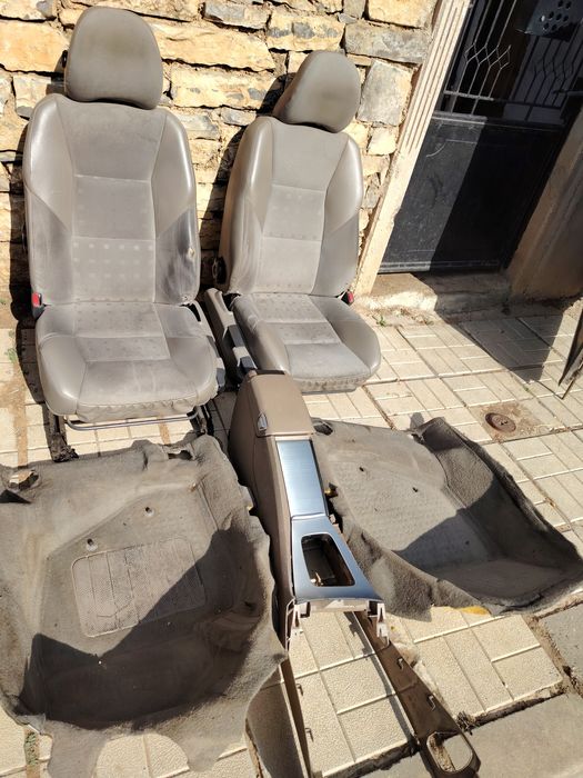 Салон за Волво S60