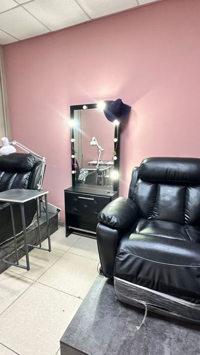 Продается готовый салон