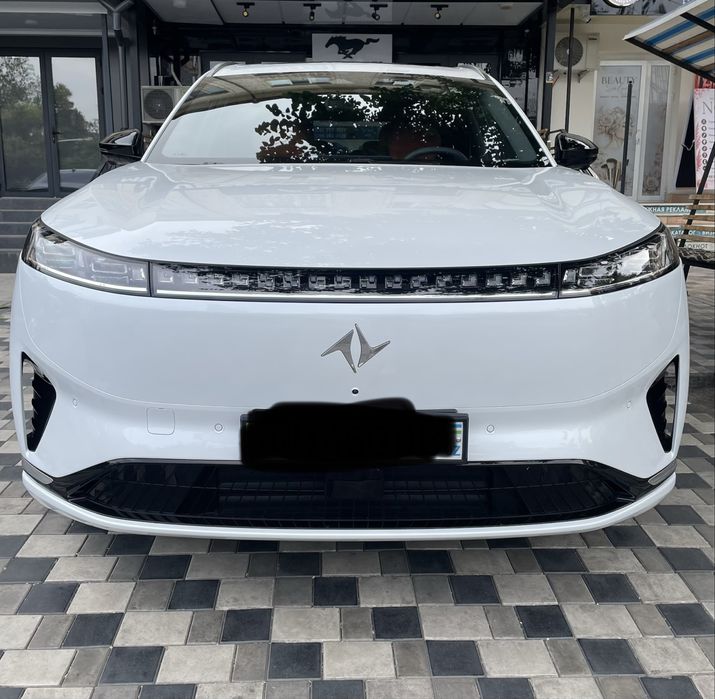 Dong feng008 ultra restyling