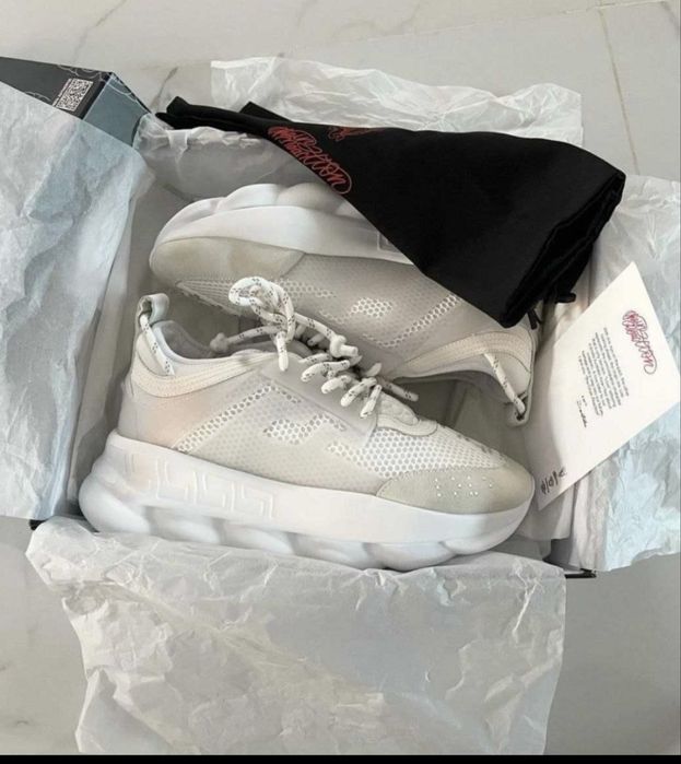 Versace Chain Reaction