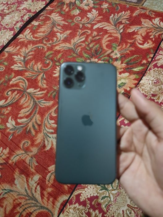 iPhone 11 pro sotiladi