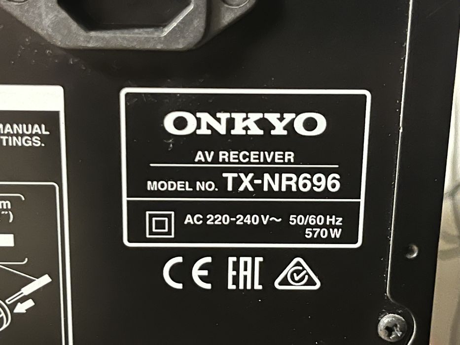 Onkyo TX-NR 696 7.2/Atmos/Spotify/Airplay/Bluetooth/4k/wifi/usb etc.