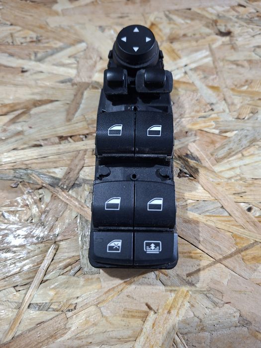 Modul Butoane Geamuri si Oglinzi BMW Seria 5 F10 F11 F07 Seria 7 F01 OEM cod 9241956
