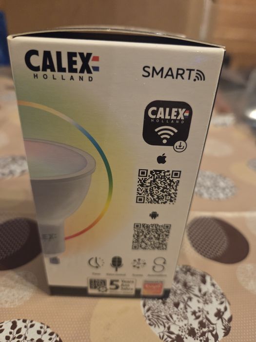 Bec Smart LED reflector Calex nou