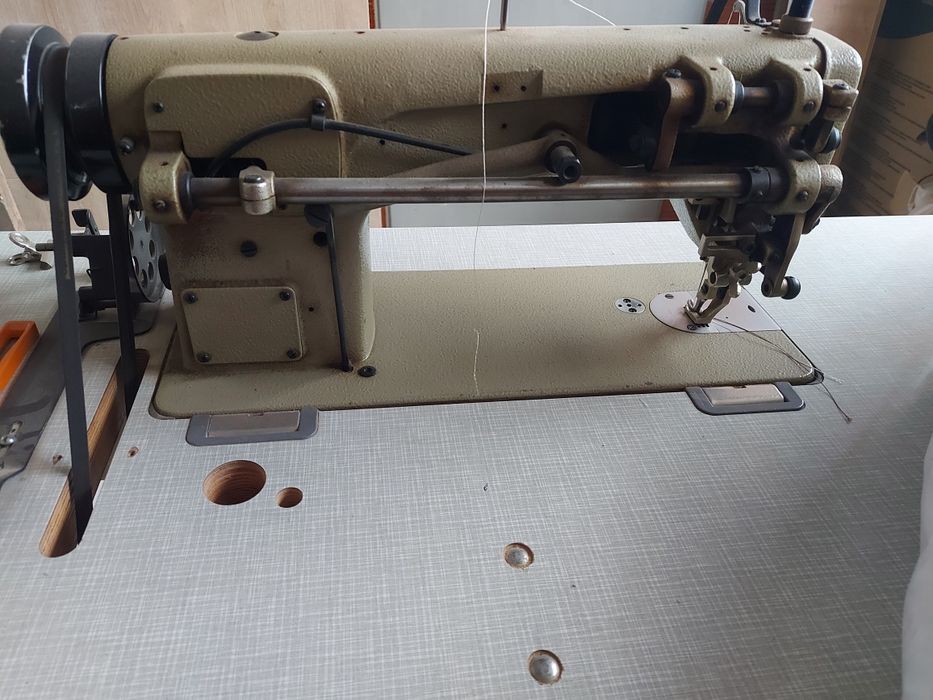 Шевна машина BROTHER , троен транспорт