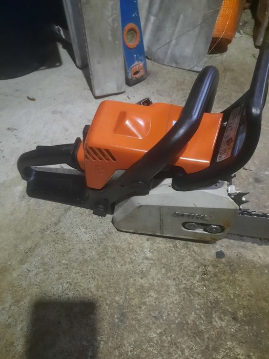 Vând sthil ms 180!