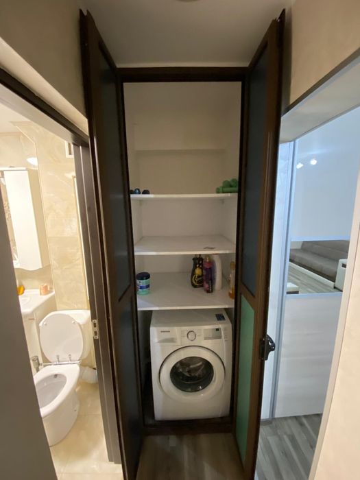 Inchiriez apartament 3 camere