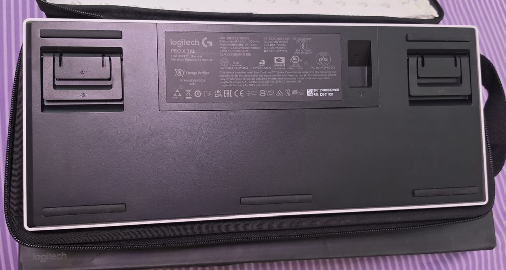 Безжична клавиатура Logitech Pro X KTL