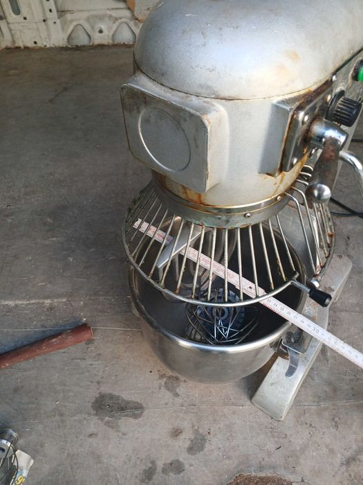 Mixer planetar profesional