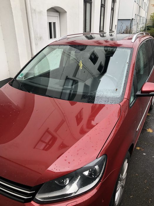 Vand vw Touran 2011 7 locuri