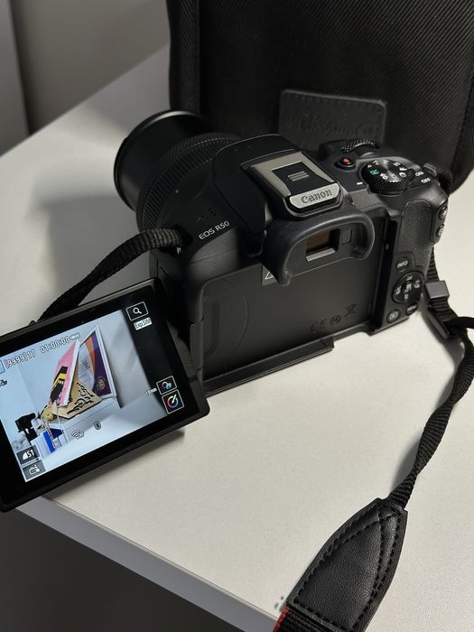 Фотокамера Canon EOS R50 Content Creator Kit черный
