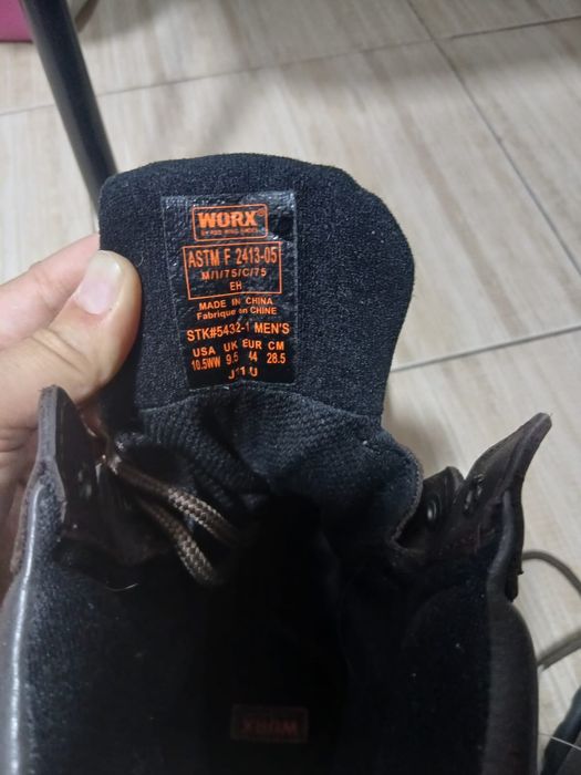 Продам обувь мужсую