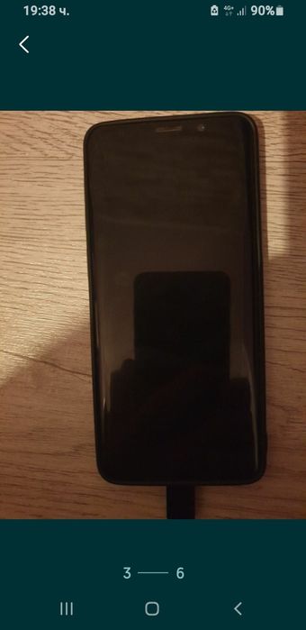 Продавам телефон самсунг