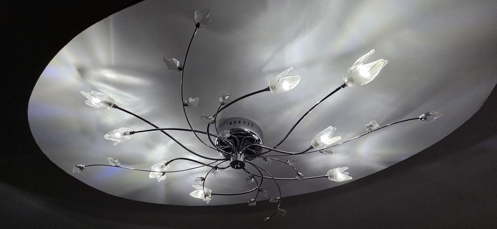 Lustra/Plafoniera din sticla cu led