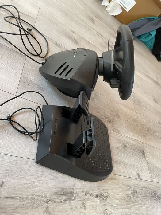 Thrustmaster T80 Ferrari 488 GT – PS4/PS3/PC, stare foarte bună