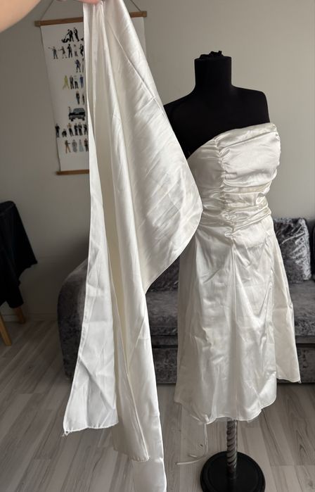 Дизайнерска официална рокля