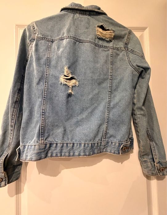 Geaca de blugi perfecta pentru tinute casual de la Denim Co