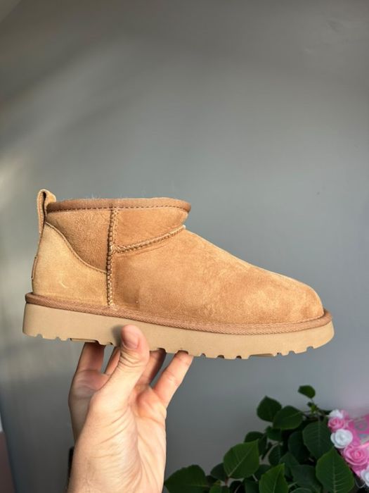 UGG ultra MINI 38