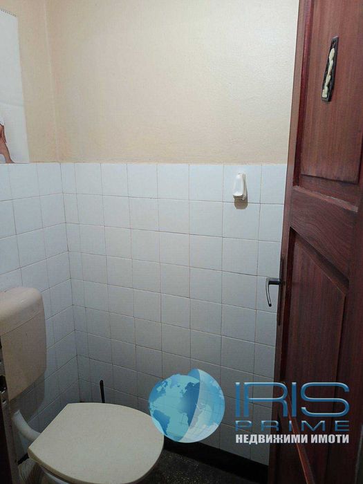 Продава се Многостаен апартамент в Шумен, Център - 147 кв.м за 1249 €/кв.м - Снимка #13