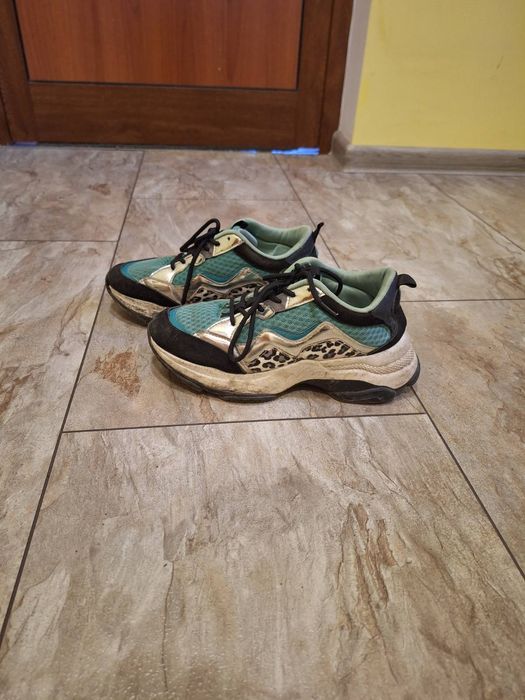 Намалени на 35лв Огромен лот маратонки+подаръци