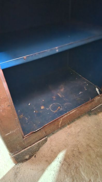 Продается железны Сейф