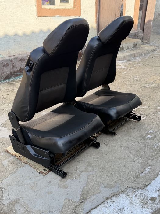 Сидения на ниву.