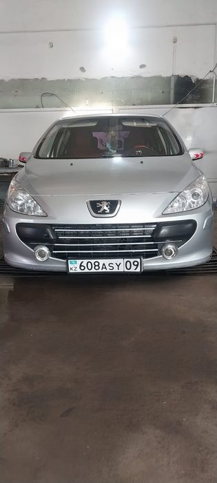 Продаётся пежо 307