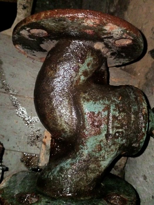 З А Д В И Ж К И  фланцы