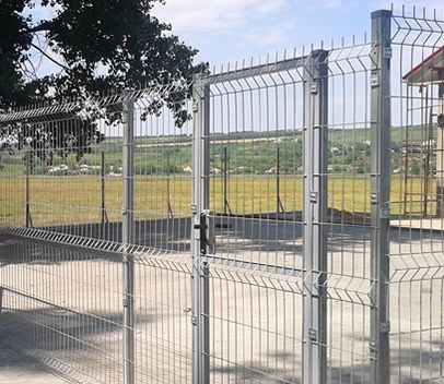 Constructii garduri la gata