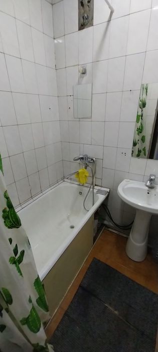 Talaba qizlarga 2 x 500ye.Olmazor t.Qoraqamich2/4.Beruni metro yaqin