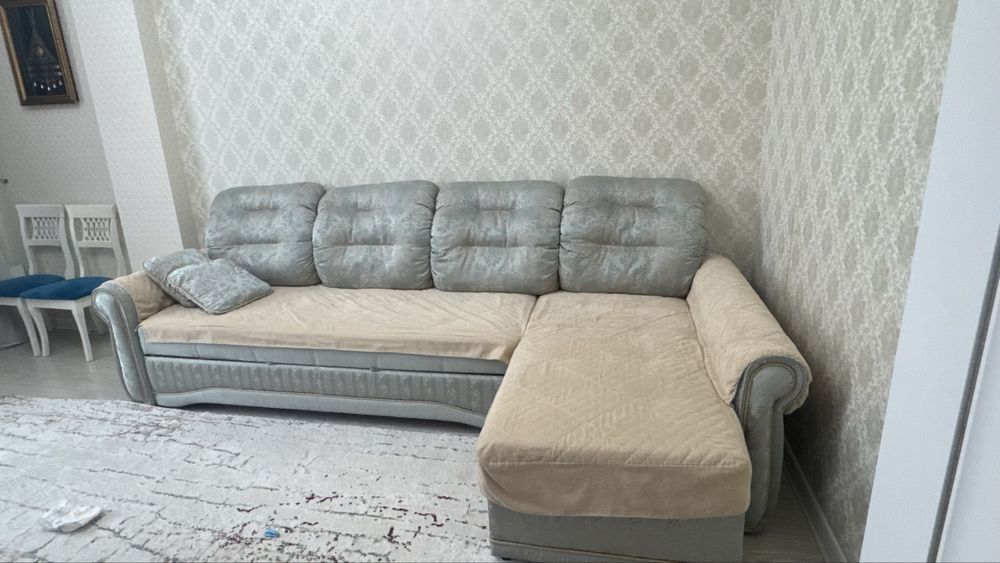 Продам угловой диван