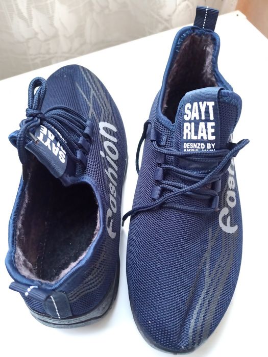 Vând încălțăminte bărbați