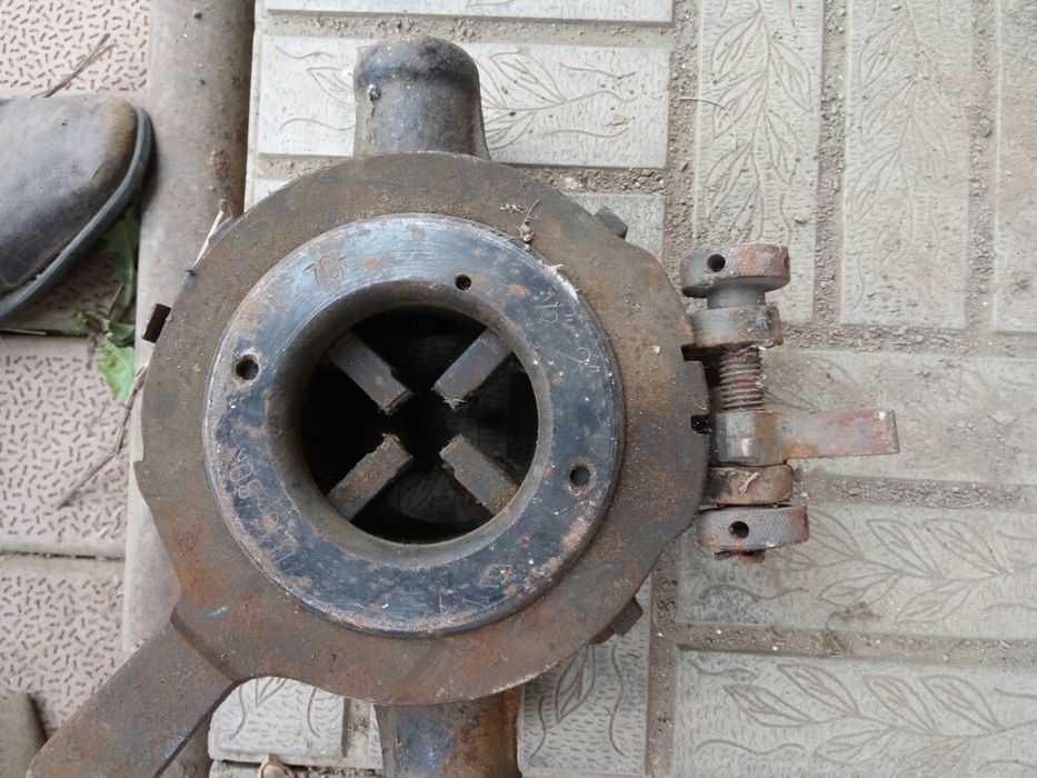 Лерка.для нарезки резьбы