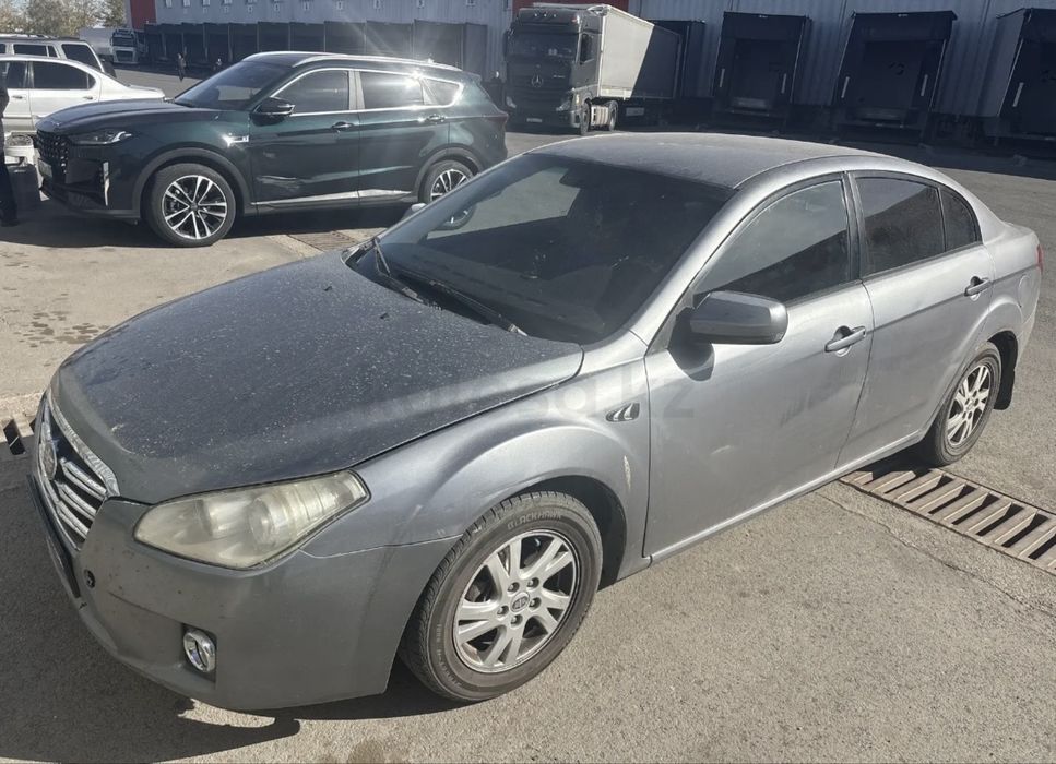 Машина на полном ходу