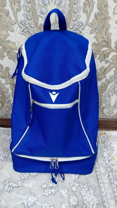 Продам рюкзак     .