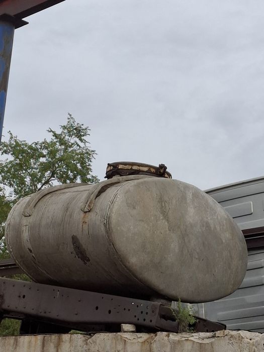 Емкость алюминиевая для пищевых продуктов