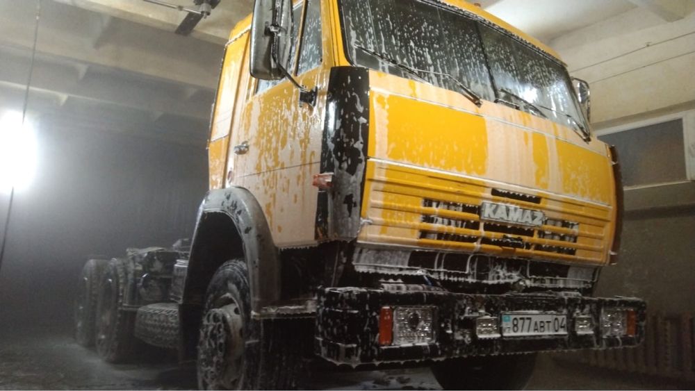КамАз 54115 нефтевоз