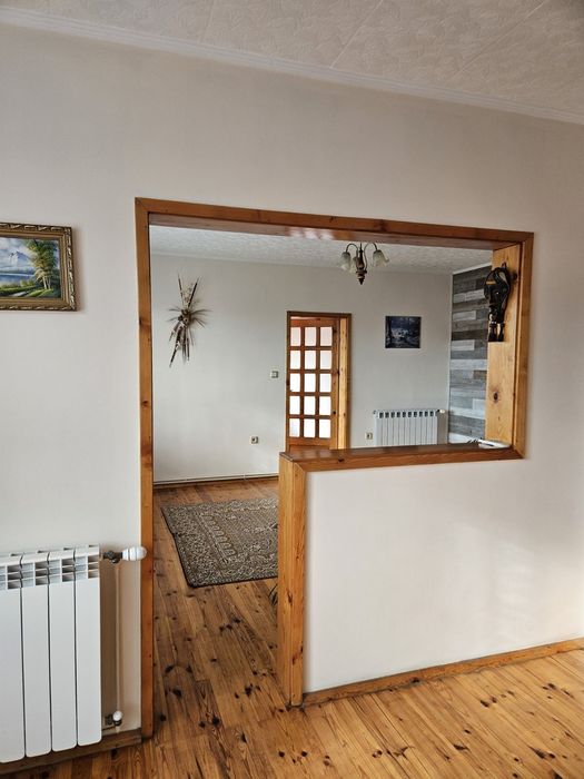 Продавам тристаен апартамент Пазарджик