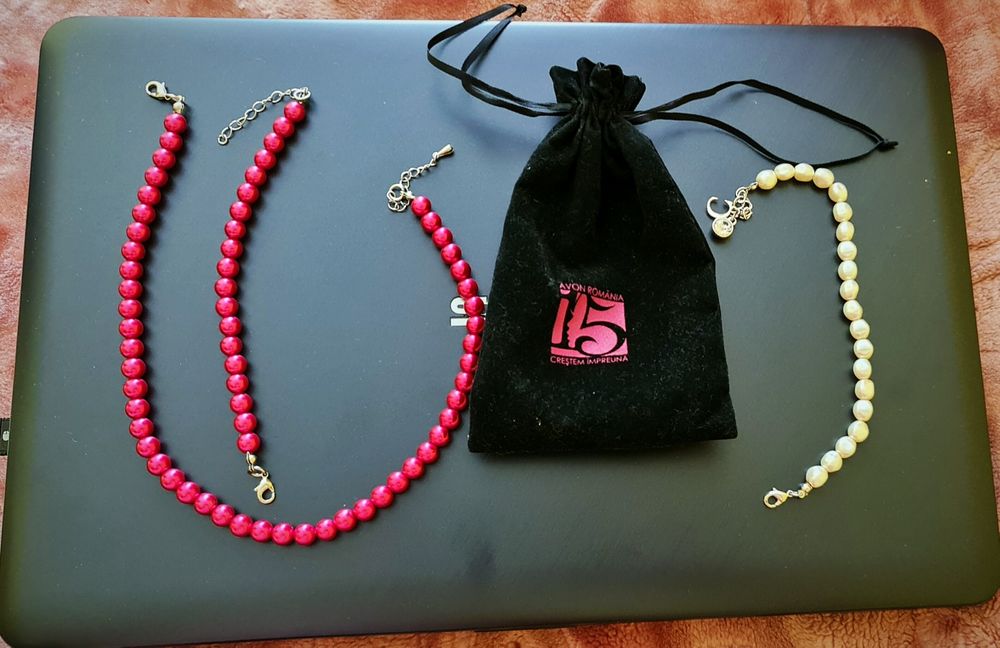 Set Bijuterii Avon