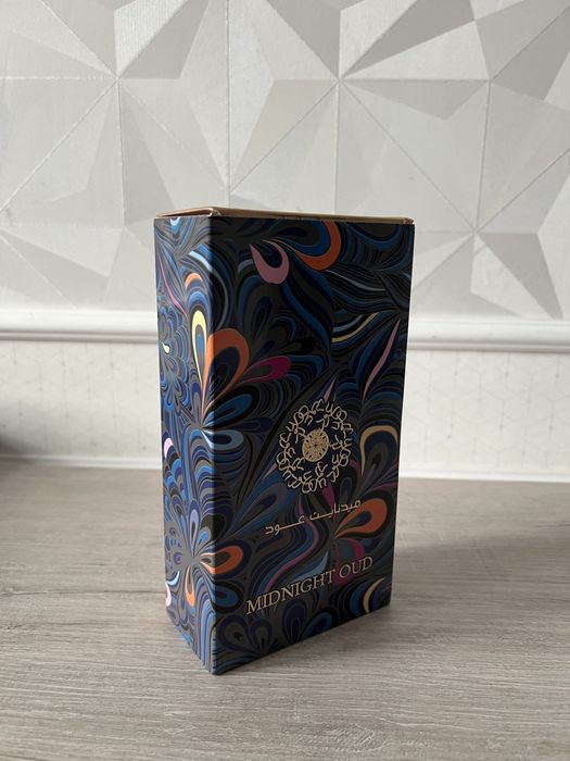 Парфюмированная вода Midnight oud
