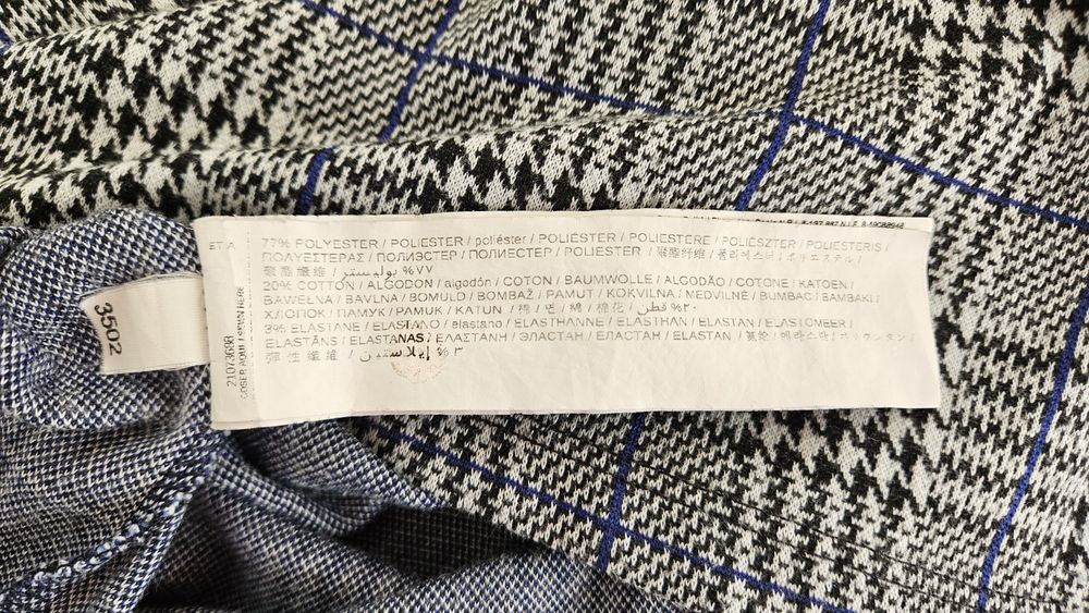 MANGO рокля по тялото, М размер