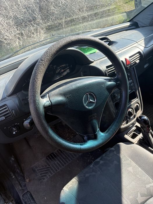 Mercedes Vaneo 1.7 дизел в движение