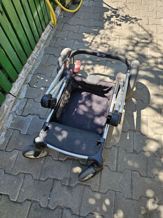 Cărucior Mothercare Genie 3 în 1