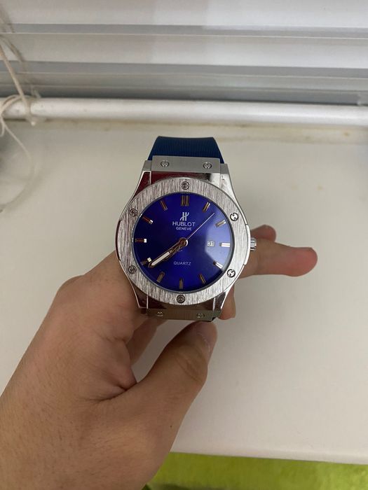 Часы hublot ремешок синий