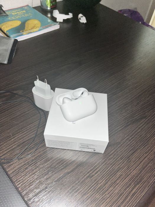 Наушник apple,,,