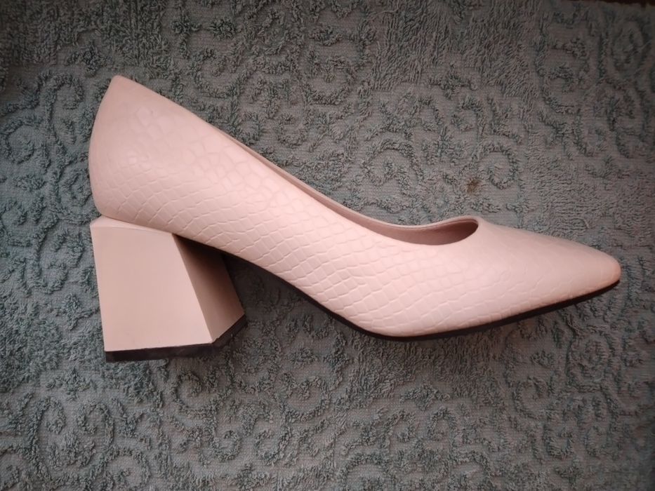 Обувь         обувь